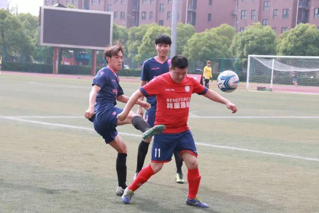 阿斯：皇马已为签下阿方索-戴维斯做了一切工作
